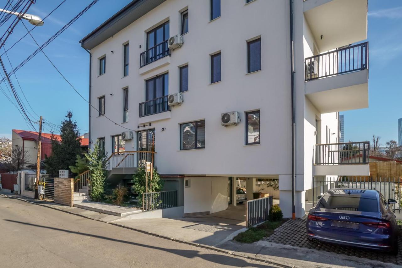 Bright Apartments Moments Away From Herastrau Park, Mall And Metro ブカレスト エクステリア 写真